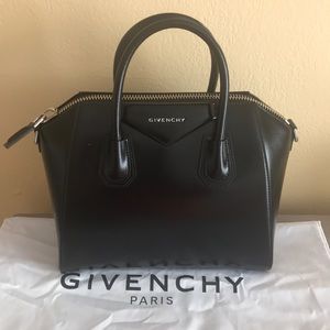 Givenchy Antigona (Small/Smooth Black Leather)